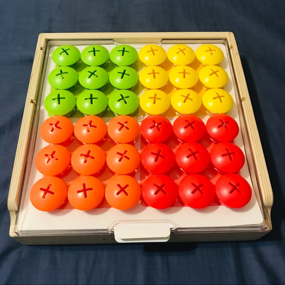 Lovevery Mosaic Button Board